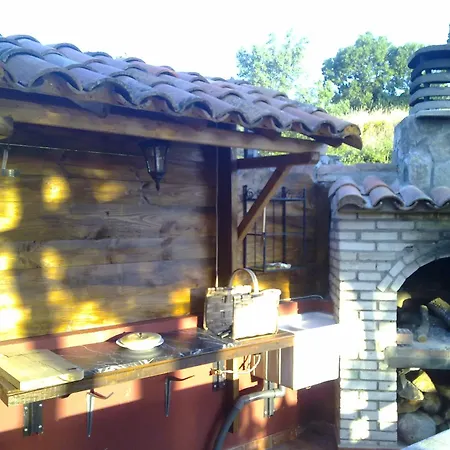 El Fresno-familia, Piscina, Jacuzzi, Barbacoa, Mascotas Casa de Férias