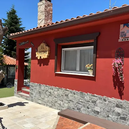 El Fresno-familia, Piscina, Jacuzzi, Barbacoa, Mascotas *